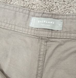 Everlane Organic Cotton Fatigue Barrel Pants in Taupe